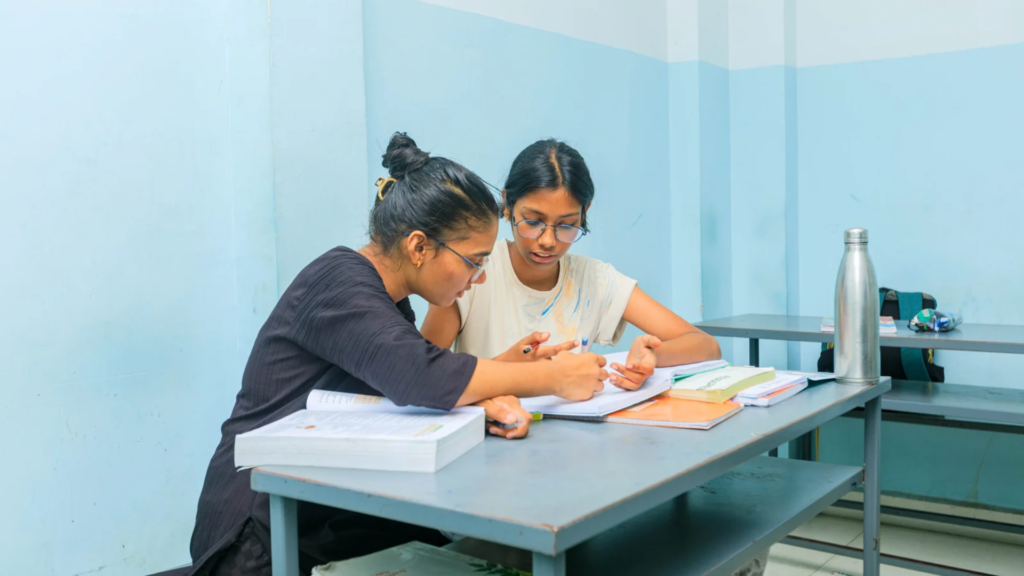 What Makes Shri Ladies Hostel Ideal for Government Exam Aspirants?